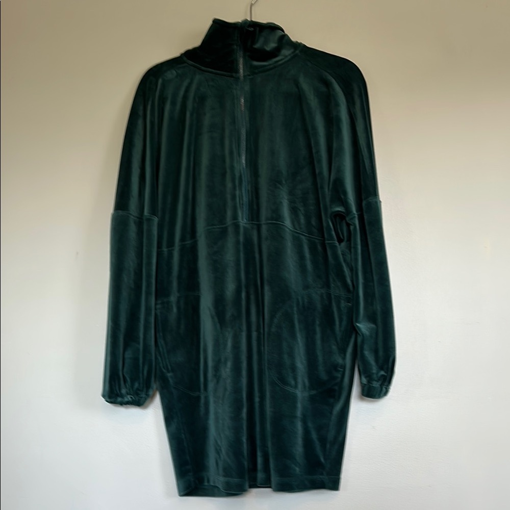 EUC Anthropologie Teal velour lounge tunic size large